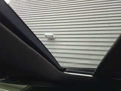 Used 2023 Dodge Charger Scat Pack image 17