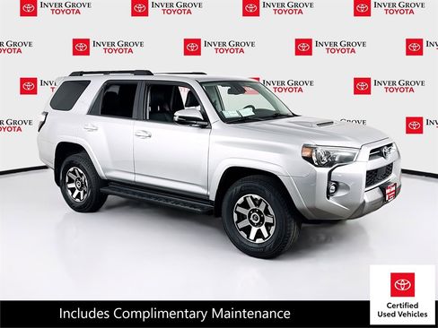 Certified 2022 Toyota 4Runner TRD Off-Road Premium AWD/4WD image 3
