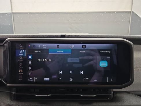 Used 2025 Jeep Wrangler Willys image 27