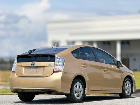 Used 2010 Toyota Prius FWD image 11