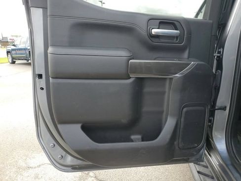 Used 2021 GMC Sierra 1500 AT4 w/ AT4 Premium Package AWD/4WD image 17