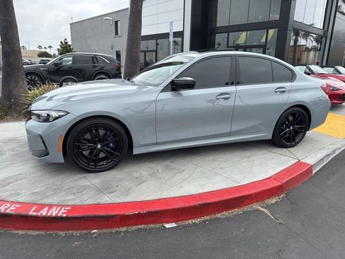 Used 2024 BMW M340i w/ Driving Assistance Package RWD image 5