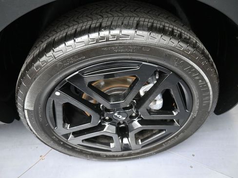 Certified 2024 Kia Telluride EX X-Line image 15