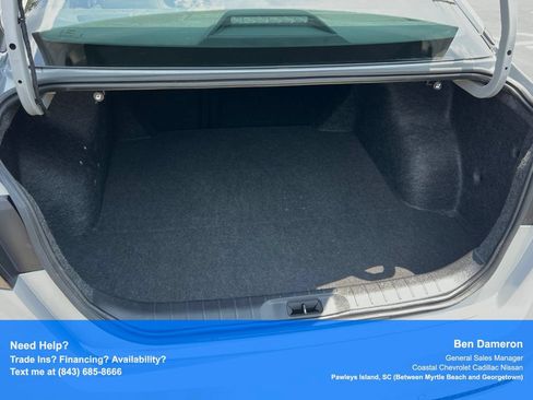 Used 2024 Nissan Altima 2.5 S FWD image 17