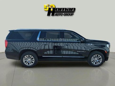 Used 2022 GMC Yukon XL Denali w/ Max Trailering Package image 6