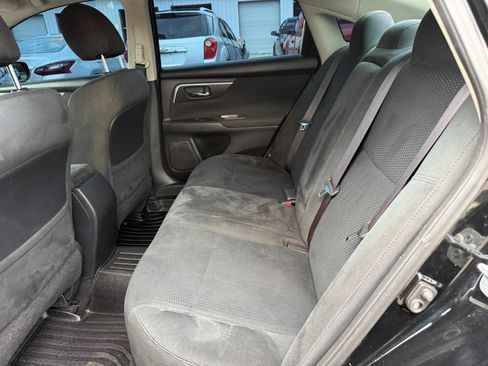 Used 2015 Nissan Altima 2.5 S w/ Power Driver Seat Package FWD image 21
