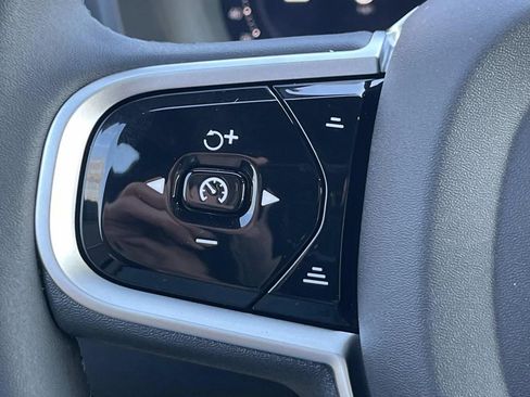 New 2026 Volvo XC90 B6 Plus image 27