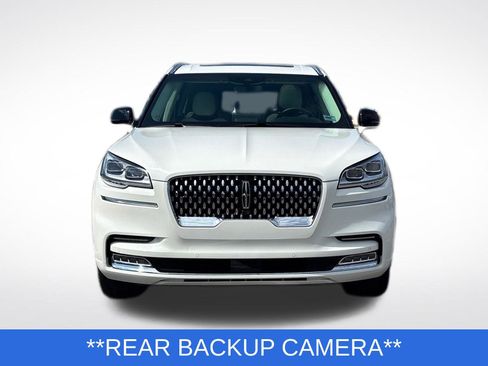 Certified 2024 Lincoln Aviator Black Label w/ Class IV Trailer Tow Package AWD/4WD image 9