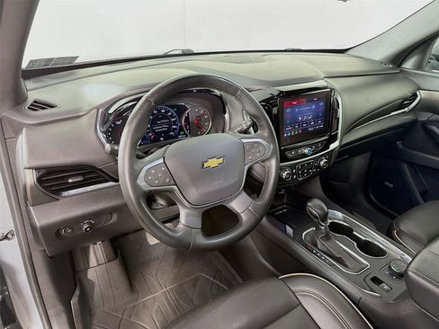 Used 2023 Chevrolet Traverse Premier w/ LPO, Floor Liner Package AWD/4WD image 16