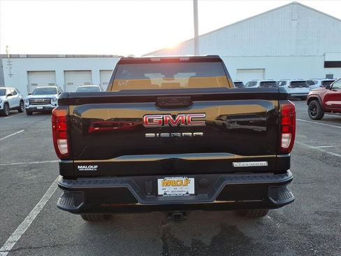 New 2026 GMC Sierra 1500 Elevation image 5