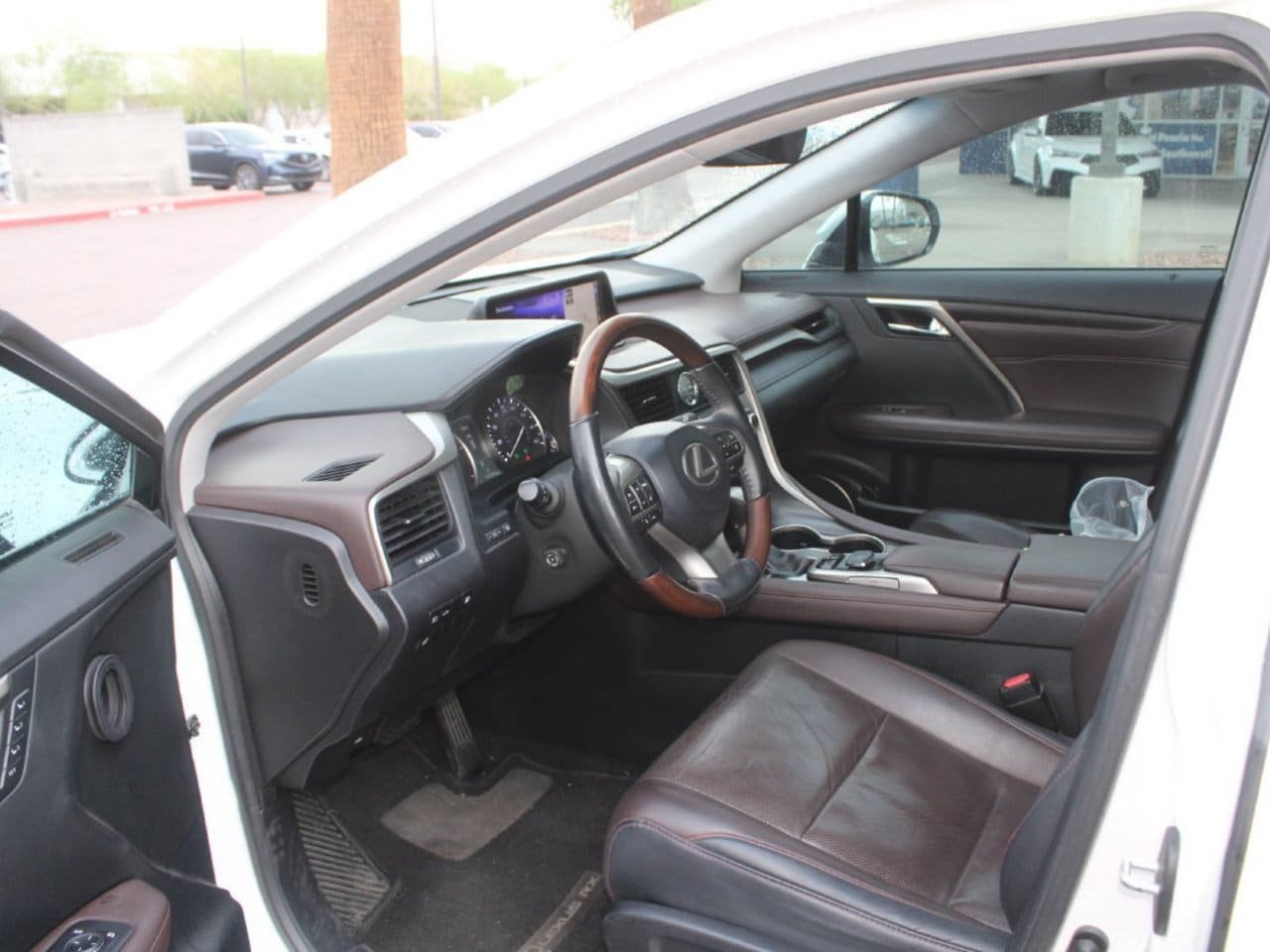 Used 2016 Lexus RX 450h AWD w/ Cold Weather Package image 10