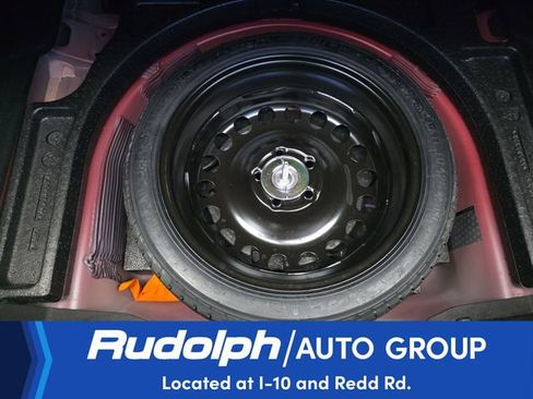 Used 2017 Chevrolet Cruze Premier FWD image 26