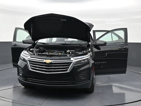 Used 2024 Chevrolet Equinox LS w/ Driver Confidence II Package FWD image 30