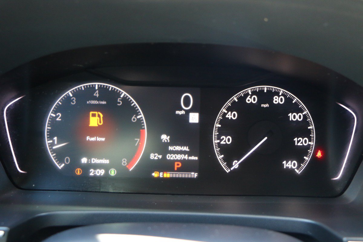 Used 2025 Honda Pilot EX-L image 35