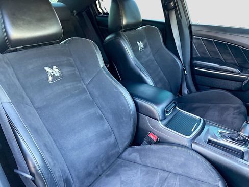 Used 2022 Dodge Charger Scat Pack RWD image 29