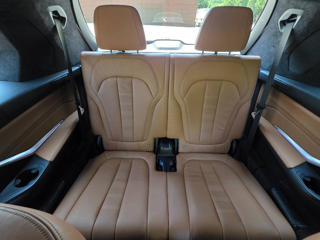 Used 2020 BMW X7 xDrive40i w/ M Sport Package AWD/4WD image 47