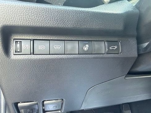 Used 2025 Toyota RAV4 XLE Premium w/ Weather Package AWD/4WD image 17