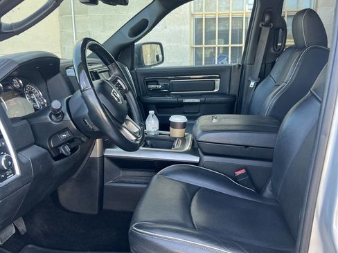 Used 2017 RAM 1500 Limited image 12