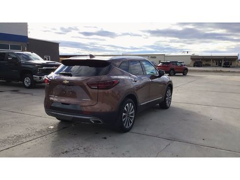 Used 2024 Chevrolet Blazer Premier w/ Driver Confidence II Package image 6