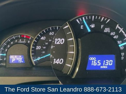 Used 2015 Toyota Camry LE image 10