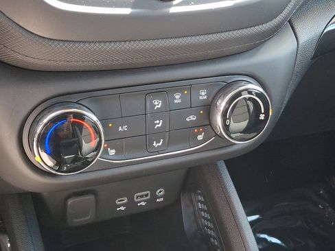 Certified 2023 Chevrolet TrailBlazer LT FWD image 15