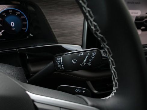 New 2025 Volkswagen Atlas SEL image 13