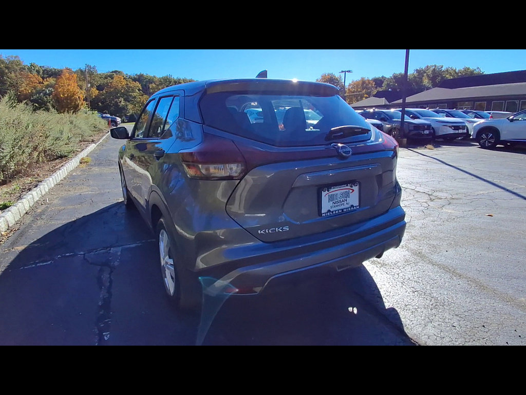 Certified 2025 Nissan Kicks Play S w/ Interior Electronics Package FWD image 6