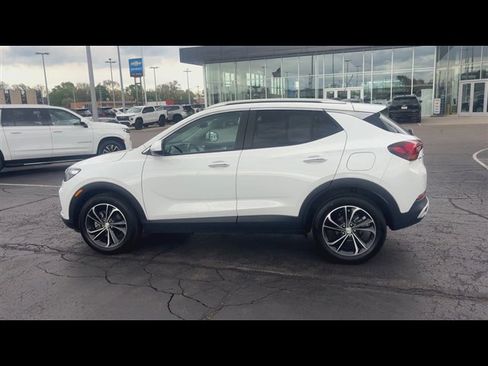 Certified 2023 Buick Encore GX Select FWD image 6
