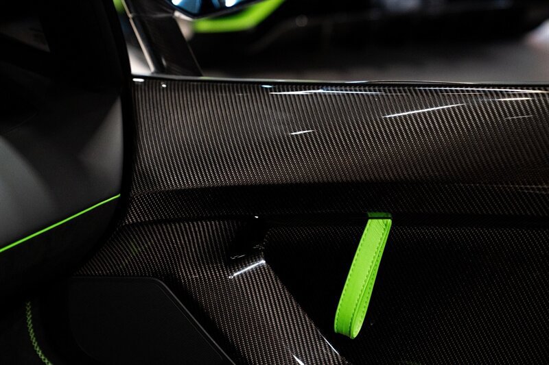 Used 2020 Lamborghini Aventador SVJ AWD/4WD image 13