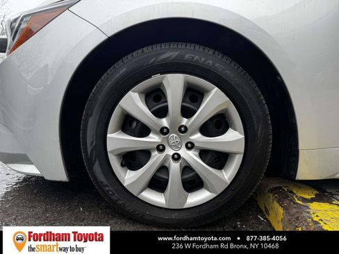 Used 2023 Toyota Corolla LE image 9