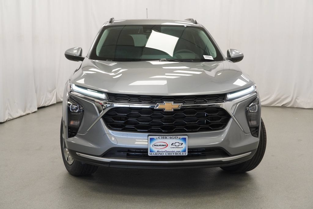 New 2026 Chevrolet Trax LT w/ Driver Confidence Package FWD image 33