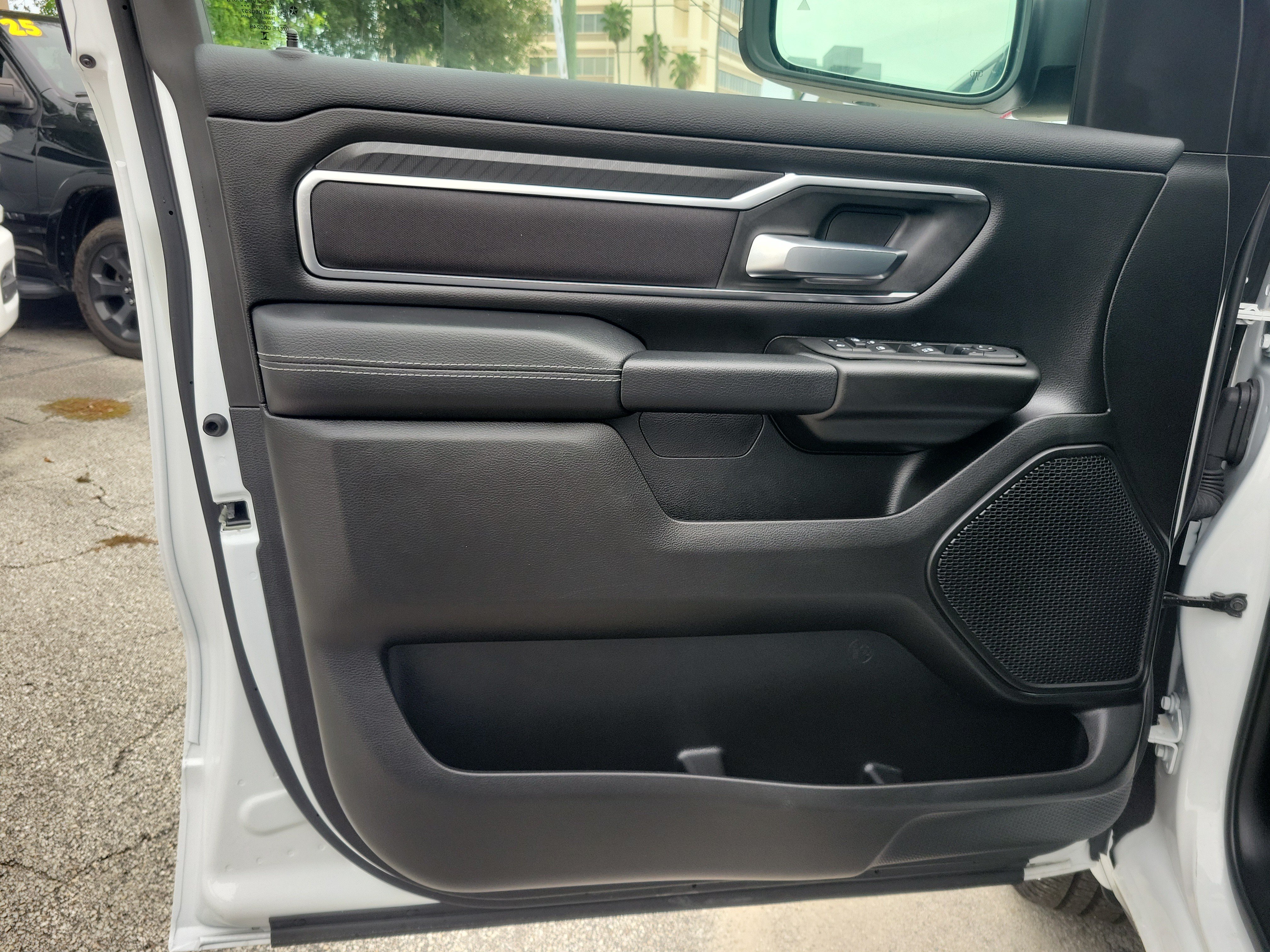 Used 2025 RAM 1500 Big Horn RWD image 13