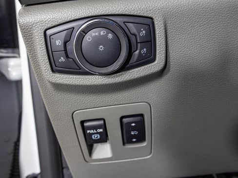 Used 2018 Ford F150 XLT w/ Equipment Group 302A Luxury image 35