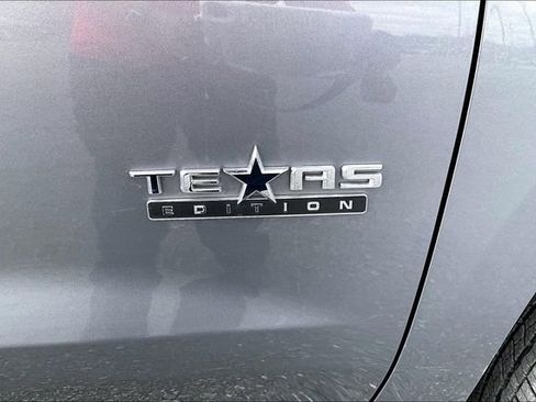 Used 2022 Chevrolet Silverado 1500 LT image 22