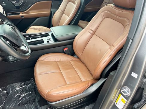 Used 2023 Lincoln Aviator Reserve w/ Equipment Group 201A AWD/4WD image 20