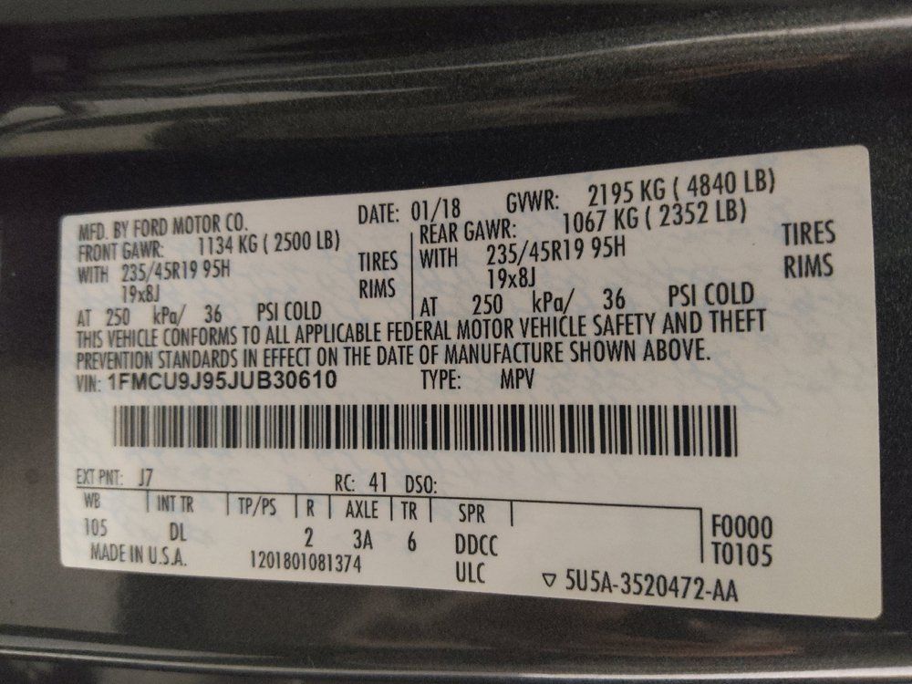 Used 2018 Ford Escape Titanium AWD/4WD image 33