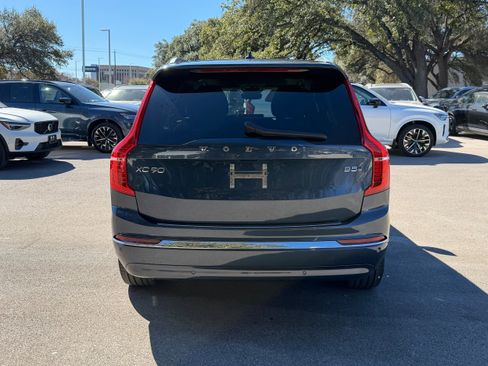 Certified 2023 Volvo XC90 B5 Plus w/ Protection Package Premier image 5