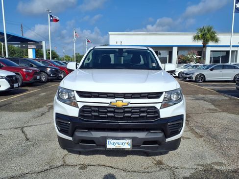 Certified 2022 Chevrolet Colorado LT RWD image 19