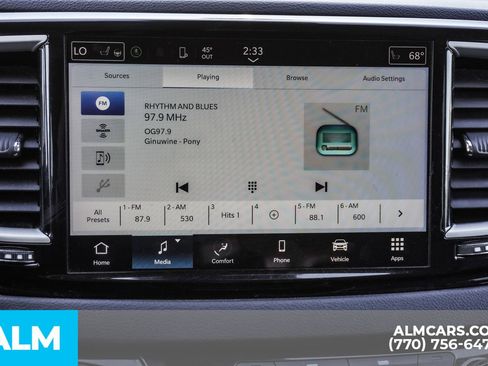Used 2023 Chrysler Pacifica Touring-L FWD image 42