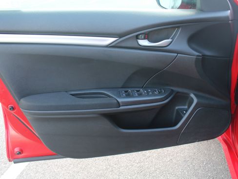 Used 2020 Honda Civic LX image 25