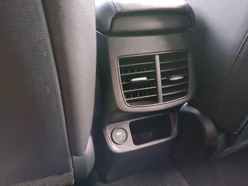 Used 2022 Kia Seltos Nightfall Edition image 24