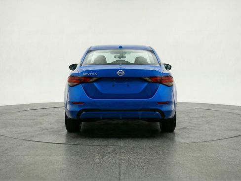 Used 2025 Nissan Sentra SV FWD image 7