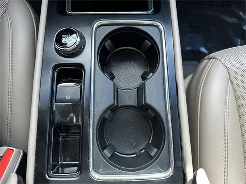 Certified 2022 Lincoln Corsair AWD w/ Equipment Group 101A image 26