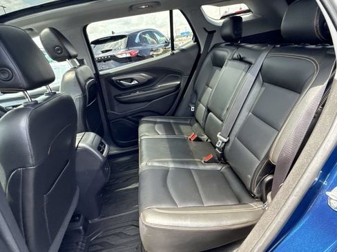 Certified 2020 GMC Terrain SLT w/ Preferred Package AWD/4WD image 26