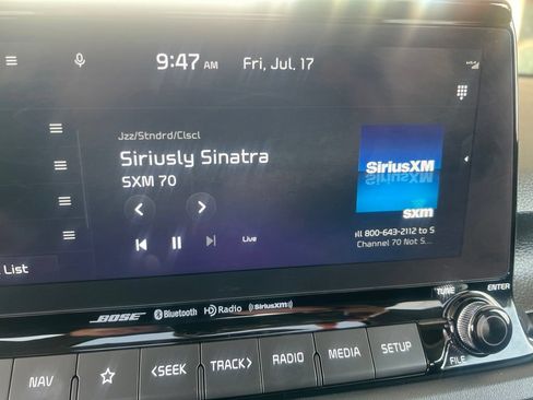 Certified 2023 Kia Seltos SX w/ SX Sunroof Package AWD/4WD image 57