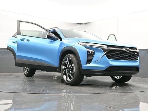 New 2026 Chevrolet Trax RS w/ Driver Confidence Package image 65