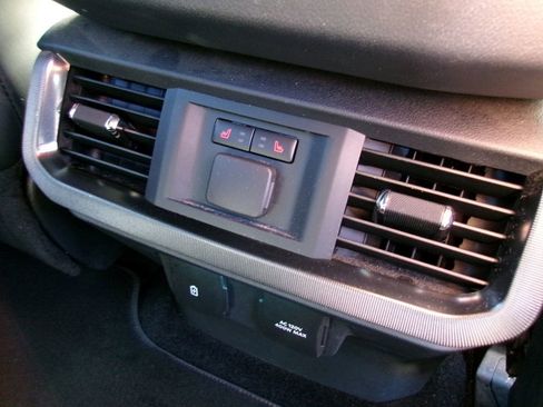 Used 2022 Ford F150 Platinum w/ Equipment Group 701A High image 13