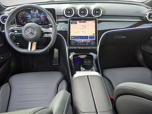 Used 2025 Mercedes-Benz C 300 Sedan image 19