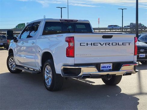 Used 2020 Chevrolet Silverado 1500 LTZ w/ LTZ Plus Package image 3