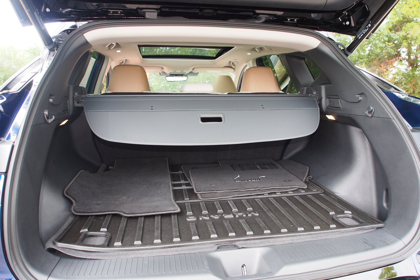 Used 2025 Nissan Murano Platinum w/ Cargo Package AWD/4WD image 17